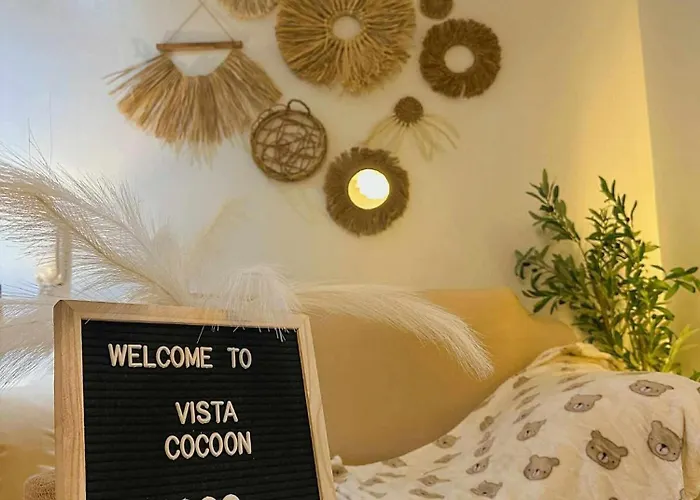 Cozy And Aesthetic Vibes - Makati Staycation Aparthotel 4*